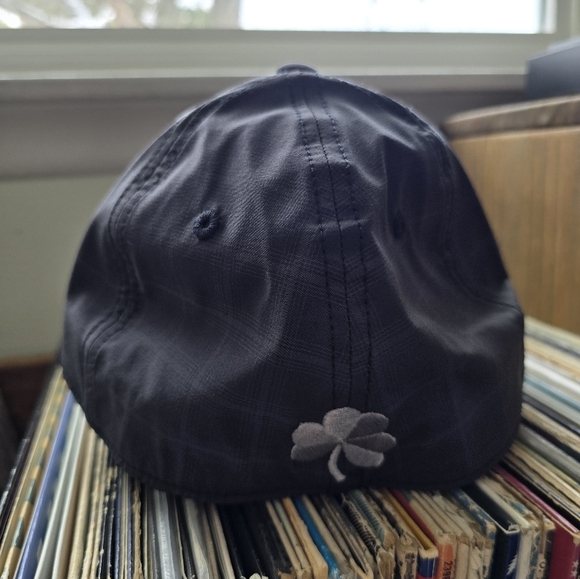 Notre dame fitted hat, brand new - Picture 16 of 16